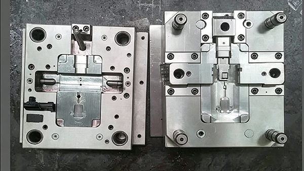 Connector Mold
